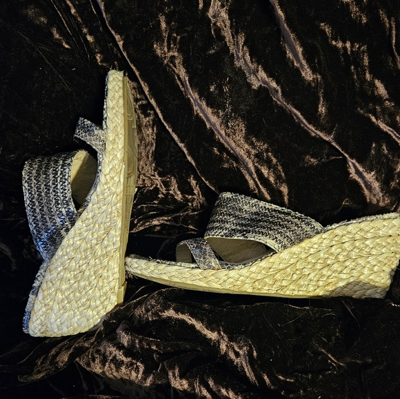 Andrew Geller slide on wedge Sandals - Picture 3 of 6